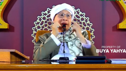 Jangan Kaget Bangun di Sepertiga Malam Tiba-tiba Dengar Adzan padahal Belum Subuh, Kata Buya Yahya Itu Tanda...