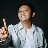 Lirik Lagu Denny Caknan - Kartonyono Medot Janji, Satu Lagu Dangdut Koplo Favorit Laskar Patah Hati