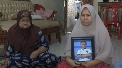 Ayah Afif Maulana Tak Terima Kronologi Versi Polisi, Sebut Motor Anaknya Ditendang Oknum Aparat Sampai Jatuh..