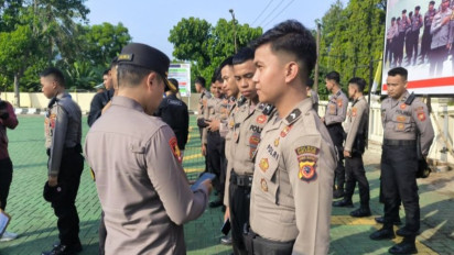 Cegah Praktek Judi Online di Lingkup Polisi, Kapolres Sukabumi Sidak HP Personel