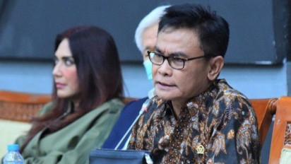 DPR Sebut Ratusan Ribu Rekening Diperjualbelikan untuk Judi Online, Perputaran Dana Tembus Rp600 Triliun