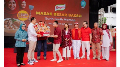 Di Acara “MABAR Berkah”, Royco dan 750 Ibu Relawan Sajikan Kelezatan 1.500 Porsi Bakso untuk Masyarakat Surabaya dalam Momen Idul Adha