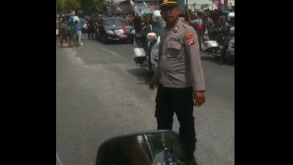 Viral di X soal Ambulans Diminta Berhenti dan Matikan Sirine saat Iring-iringan Mobil Presiden Jokowi Lewat di Sampit, Istana Bilang Begini