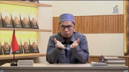 Jangan Sepelekan Gerakan Shalat, Ustaz Adi Hidayat Ungkap Posisi Ini Lebih Memudahkan Doa Cepat Dikabulkan Allah SWT, Mudah Dilakukan Cukup ...