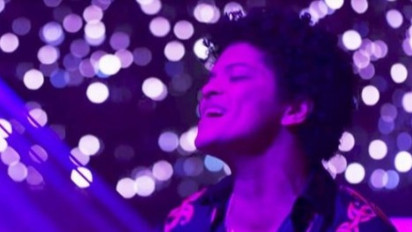 Lirik Lagu Versace On The Floor - Bruno Mars Lengkap dengan Terjemahan