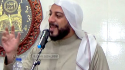 Sudah Tahu Apa Beda Dzikir dengan Shalawat? Syekh Ali Jaber Terangkan Perbedaannya, Ternyata...