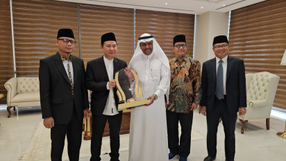 PPIH dan Wamenhaj Saudi Bahas Rencana Kontrak Jangka Panjang Layanan Haji Indonesia, Disiapkan untuk Jauh Lebih Baik