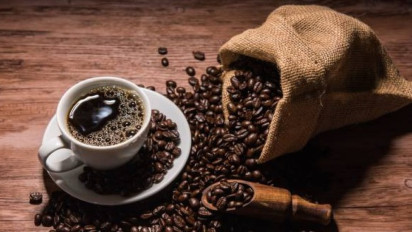 Tolong Mulai Sekarang Minum Kopi Hitam Tanpa Gula, dr Zaidul Akbar Bilang Kalau Ternyata Punya Manfaatnya Dahsyat yang Jarang Diketahui Orang