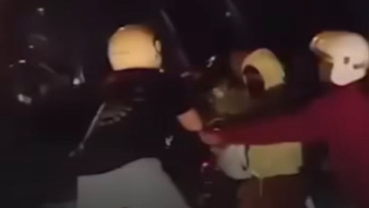 Viral, Video Pasutri di Kota Kediri Dikeroyok Segerombolan Pemuda