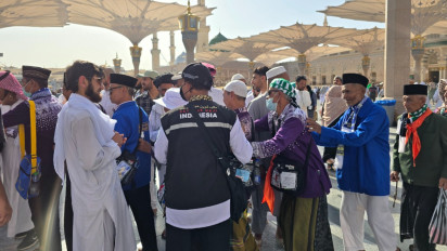 Jemaah Sakit Dapat Fasilitas Ziarah ke Masjid Nabawi, Petugas Haji: Ikhtiar Melayani Para Tamu Allah SWT