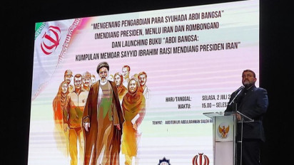 Iran Luncurkan Buku 'Abdi Bangsa' Memoar Mendiang Presiden Raisi