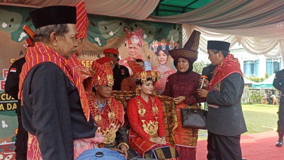 Ketua Umum Gerakan Rakyat Indonesia Baru Hercules Diberi Marga Tarigan di Karo