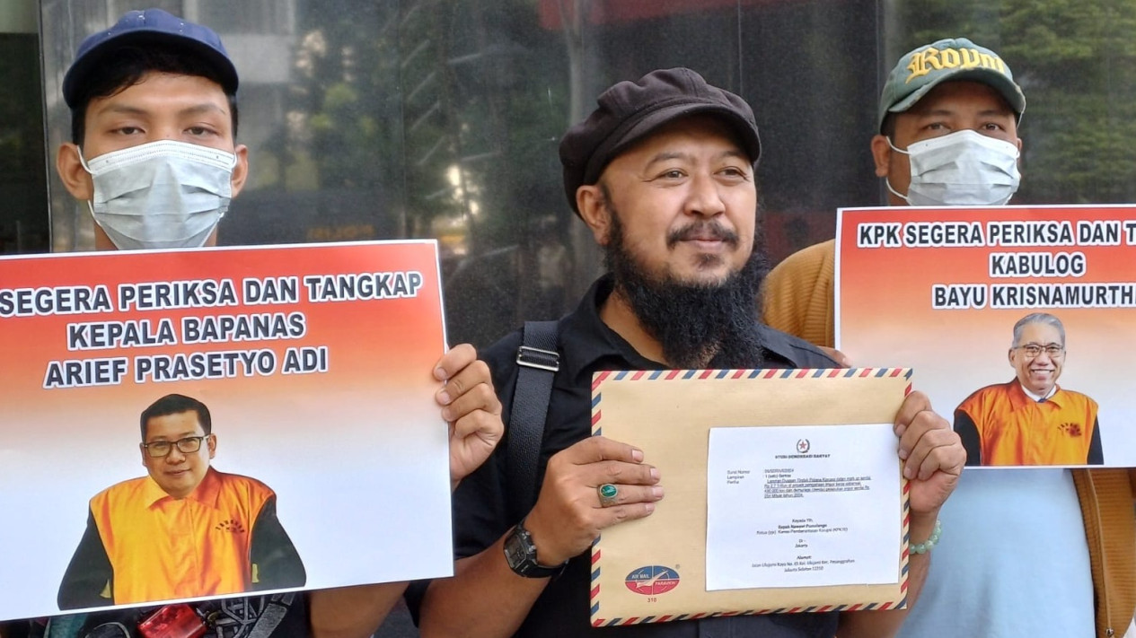 Kepala Bapanas-Bulog Dilaporkan ke KPK Terkait Demurrage dan Dugaan Mark Up Impor Beras Rp2,7 Triliun
            - galeri foto