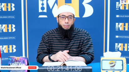 Meski Lucu dan Menggemaskan, Mulai Sekarang Tolong Tak Usah Pelihara Kucing di Rumah kata Ustaz Khalid Basalamah, Alasannya…