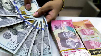 Gubernur Bank Sentral AS Buka Peluang Penurunan Suku Bunga, Kurs Rupiah Langsung Menguat Saat Dolar Tergelincir di Pasar Global