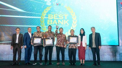 Bukan Main-main, BUMD Bank DKI Raih Penghargaan Pelayanan Bank Terbaik di Indonesia Kategori Ini
