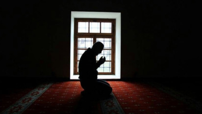 Shalat Tahajud 2 Rakaat Tanpa Witir, Apakah Boleh? Ustaz Adi Hidayat Ingatkan  Sunnah Rasulullah SAW Lebih Baik ...