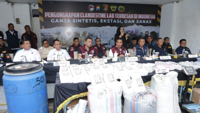 Penggrebekan Pabrik Narkoba di Kota Malang, Polisi Amankan 1,2 Ton Ganja Sintetis, Ini Peran 8 Tersangka
