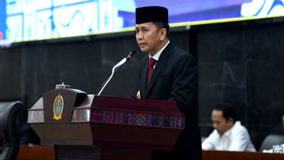 Pj Gubernur Agus Fatoni Sampaikan Ranperda LPJ APBD 2023 ke DPRD Sumut