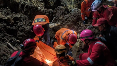 Longsor Talut di Solo, Dua Orang Meninggal Dunia