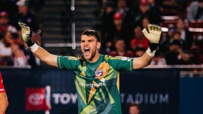 Maarten Paes Batal Bela Timnas Indonesia di September, Shin Tae-yong Bisa Pilih Tiga Kiper Berkualitas Ini, Salah Satunya Pemain Bundesliga