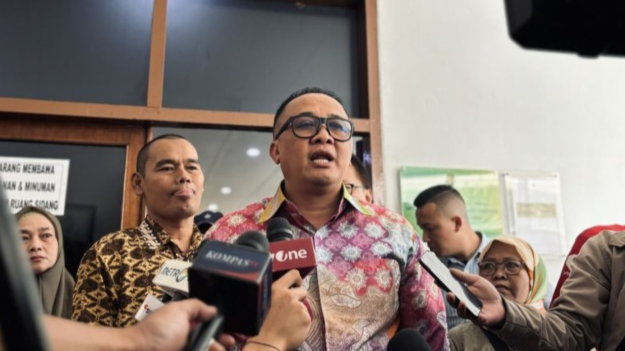 Pantang Menyerah, Polda Jabar Tolak Semua Dalil Praperadilan Kuasa Hukum Pegi Setiawan
            - galeri foto