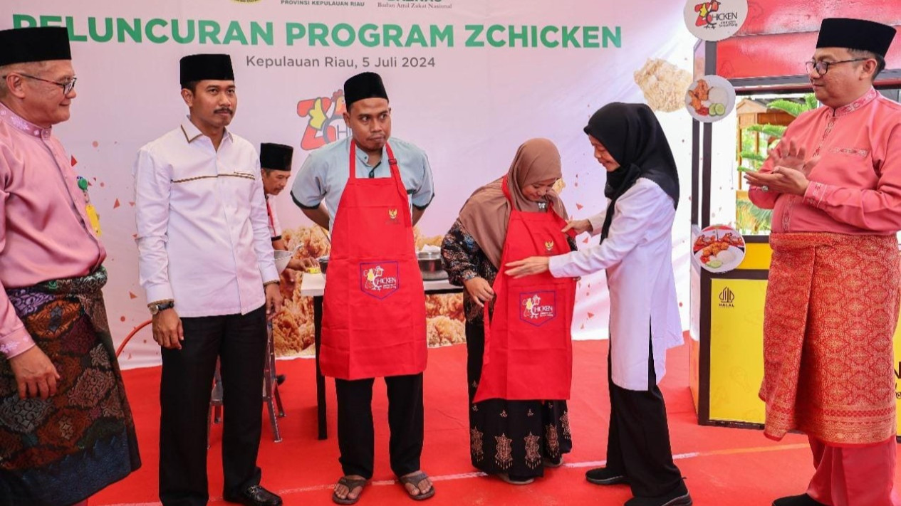 Bersama BAZNAS RI, BAZNAS Kepri Luncurkan Program ZChicken di Kepulauan Riau
            - galeri foto
