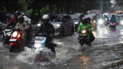 Banjir Jakarta Meluas, Ratusan Pompa Air Dikerahkan untuk Jangkau Titik Genangan