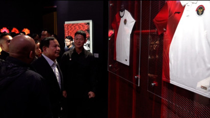 Netizen Puji Sumbangsih Desain Didit Hediprasetyo untuk Jersey Olimpiade Tim Indonesia