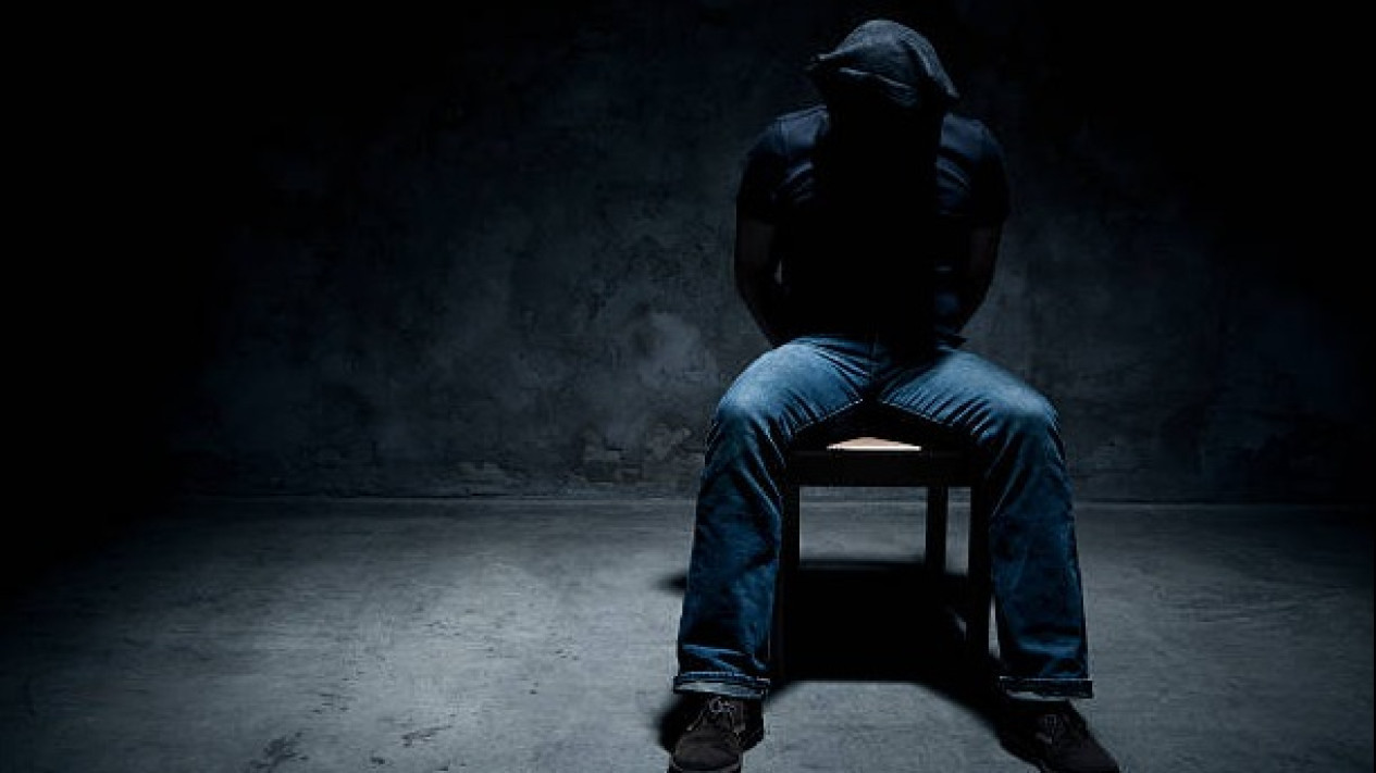 Terungkap, Kronologi Penyiksaan Mengerikan Seorang Pemuda di Duren Sawit
            - galeri foto