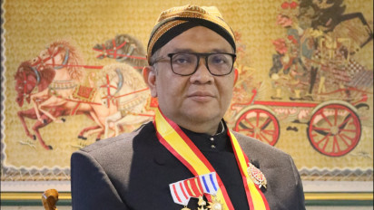 Wamenaker Afriansyah Noor Dapat Gelar Kehormatan dari Kraton Kasunanan Surakarta Hadiningrat