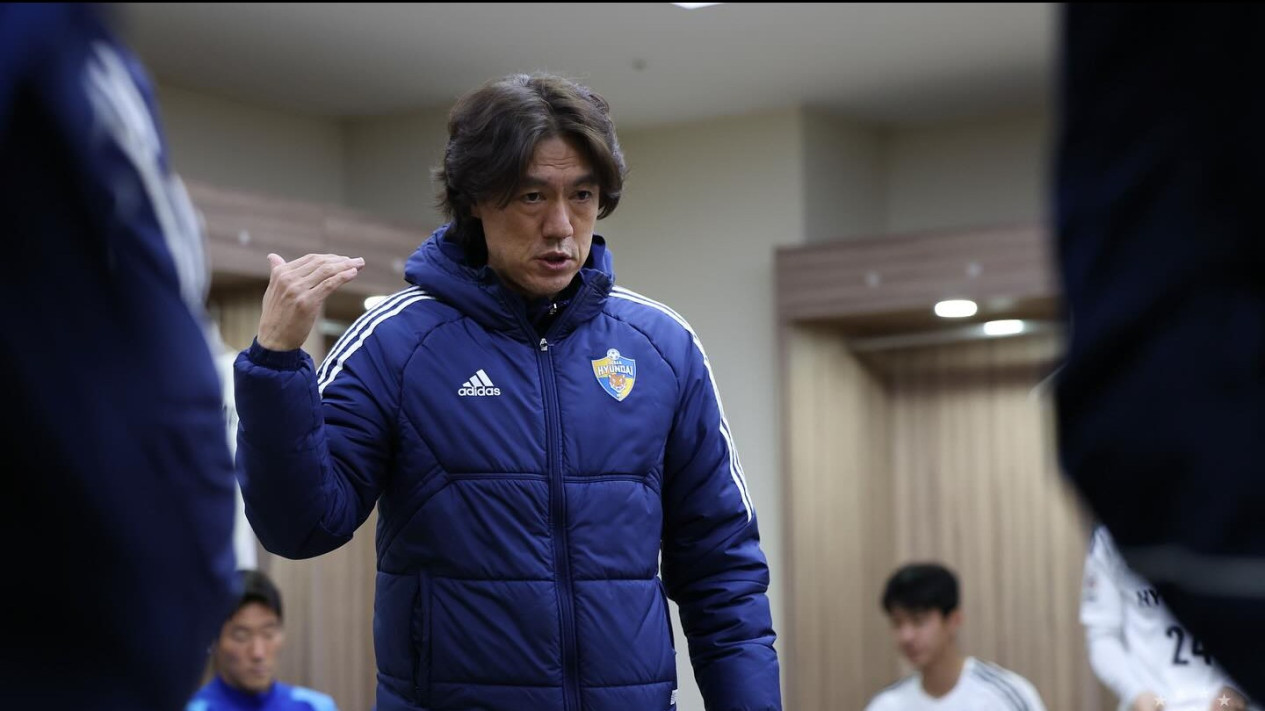 Sahabat Shin Tae-yong Jadi Pelatih Baru Timnas Korea Selatan
            - galeri foto