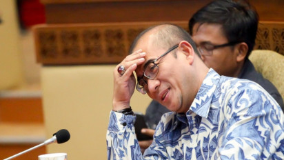 Pantas Berani Goda Cindra Aditi Tejakinkin, Ternyata Segini Gaji dan Kekayaan Hasyim Asy'ari eks Ketua KPU yang Dipecat DKPP