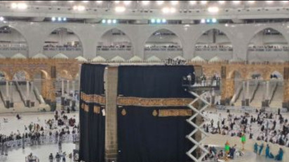 Ada Kabar Arab Saudi Lewat Pengelola Masjidil Haram dan Nabawi Mengganti Kiswah Ka'bah, Bentuk Wujudkan Tradisi...