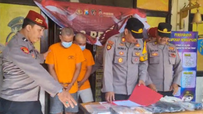 Polisi Gerebek Sarang Pengedar Sabu di Gresik, Temukan Puluhan Paket di Brangkas Buku