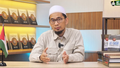 Jangan Salah Baca Doa Iftitah, Ustaz Adi Hidayat Jelaskan Bedanya Inni Wajjahtu dan Wajjahtu, Ternyata Seharusnya…