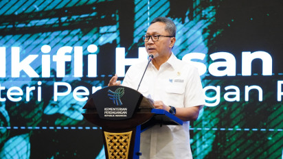 Ancaman Kaos Impor Ilegal yang Dijual Rp50 Ribu per Potong, Mendag Zulhas Akan Sidak ke Pasar: Bea Masuknya Saja Rp60 Ribu