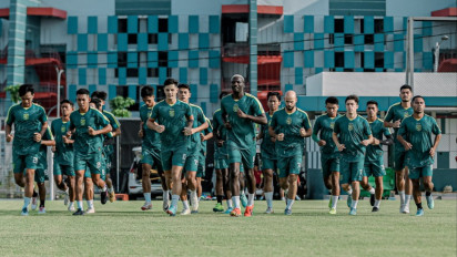 Paul Munster Konfirmasi Persebaya akan Rekrut Satu Pemain Asing Lagi Sebelum Liga 1 2024/2025 Dimulai
