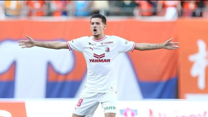 Tak Terima Cuma Jadi Pemain Cadangan, Wolves Ingin Bawa Pulang Justin Hubner dari Cerezo Osaka