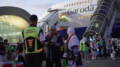 16 Kloter Pulang Hari ini, 130 Ribu Jemaah Haji Tiba di Tanah Air