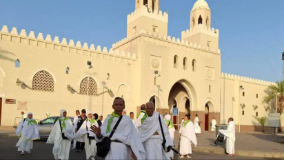 Mitos atau Fakta, Katanya Dilarang Keluar Rumah sampai 40 Hari Sepulang Ibadah Haji? Ini Penjelasan Buya Yahya dari Pandangan Islam