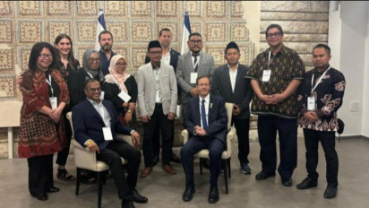 Heboh Foto 5 Tokoh Muda Nahdliyin Temui Presiden Israel, Gus Fahrur Tegaskan Mereka Pergi Tanpa Mandat PBNU