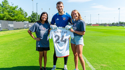 Menteri Dito: Maarten Paes Bisa Tampil Bela Timnas Indonesia di Putaran Ketiga Kualifikasi Piala Dunia 2026