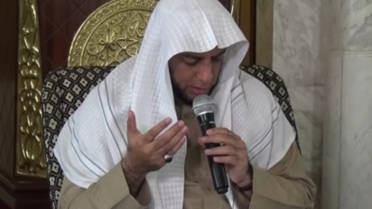 Mulai Sekarang Coba Baca Doa Ini Satu Kali Sehari Setelah Shalat Subuh, Ashar atau Maghrib, Syekh Ali Jaber Bilang Itu...