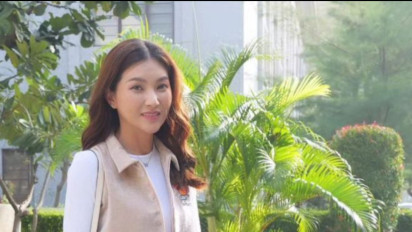 Sarwendah Lakukan Operasi Plastik karena Ngeluh Ada Mata Panda, Bagaimana Pandangan Islam? Buya Yahya Sebut Boleh Merawat Asalkan Tidak...