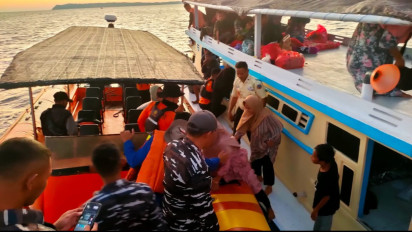 KM Layar Santri Darussalam Angkut 50 Penumpang Mati Mesin di Perairan Selayar