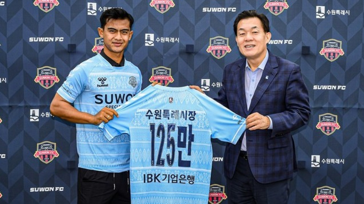 Tak Pernah Dimainkan, Pratama Arhan Sedih Diduga Hanya Diperalat Suwon FC: Menantu Andre Rosiade Itu sampai Bicara Begini ke Manajemen: Cuma Jadi Alat Marketing?
            - galeri foto