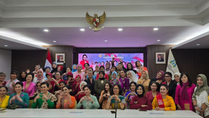 Timnas Kebaya Indonesia Sambut Hari Kebaya Nasional 2024 dengan Parade Serentak di 8 Kota Besar