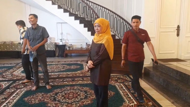 Khofifah Beri Sinyal Satu Partai Lagi Bakal Beri Rekom di Pilgub Jatim