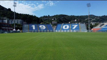 Como 1907 Semakin Menggila di Bursa Transfer, Kali Ini Resmi Rekrut Legenda Liverpool